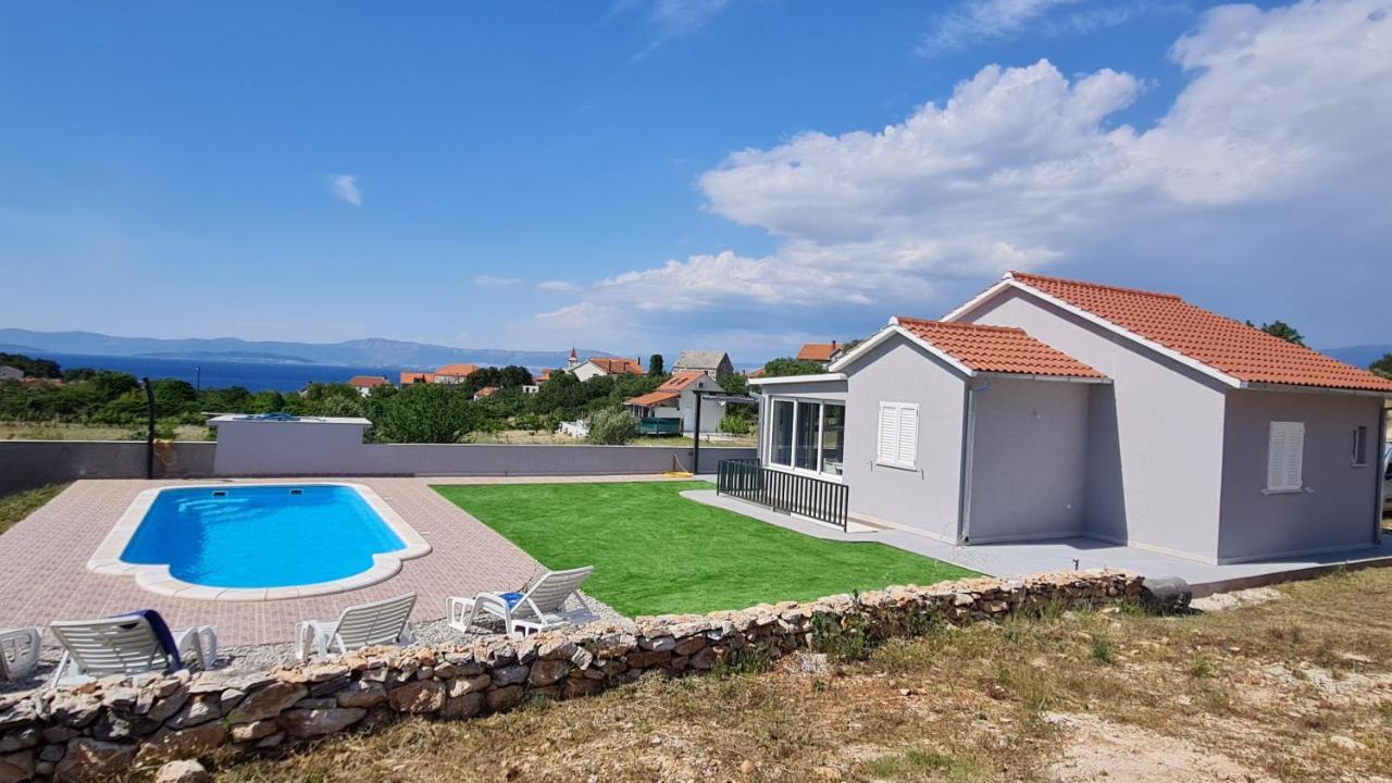 Nane Garden House With Heated Pool Villa Mirce Kültér fotó