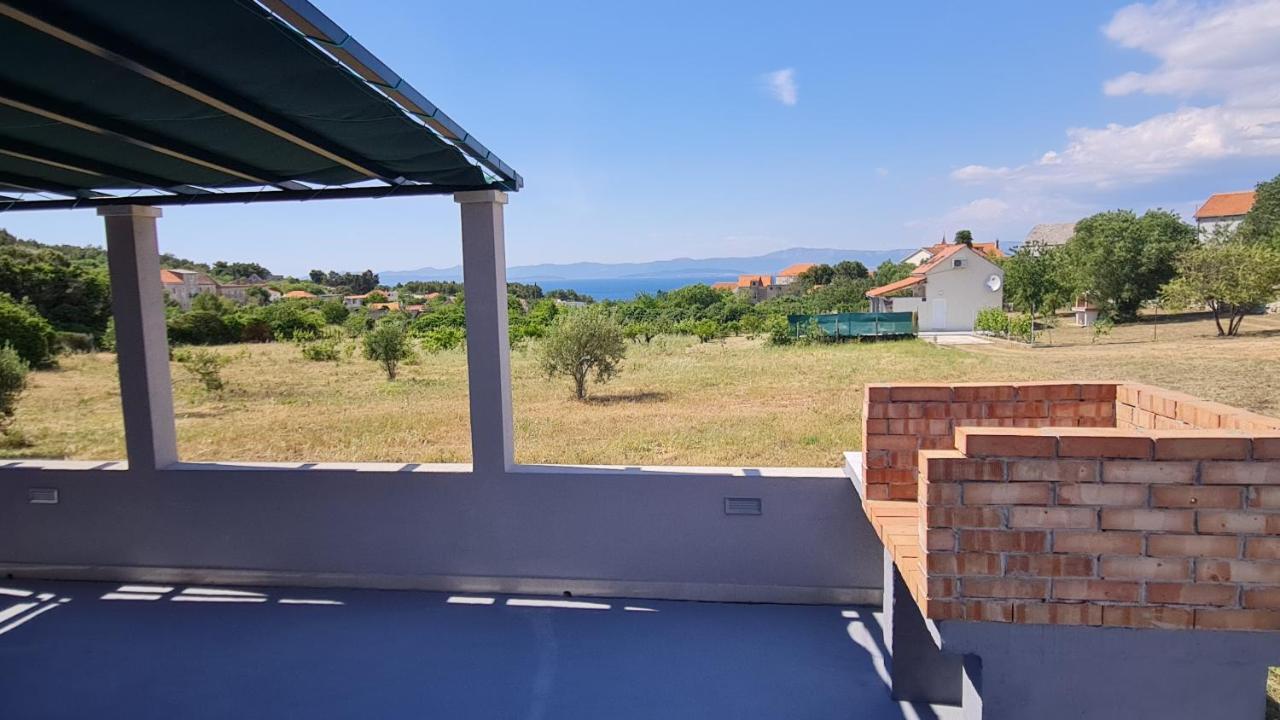 Nane Garden House With Heated Pool Villa Mirce Kültér fotó