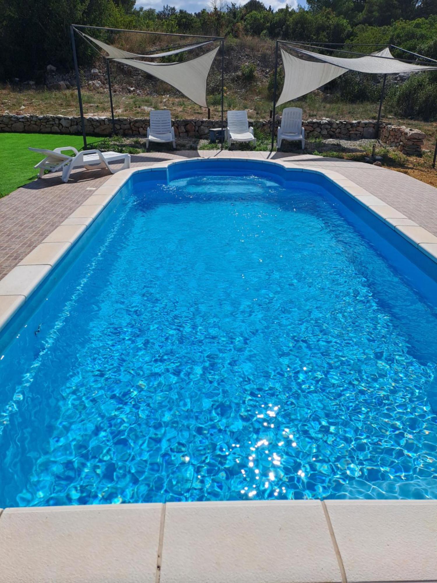 Nane Garden House With Heated Pool Villa Mirce Kültér fotó